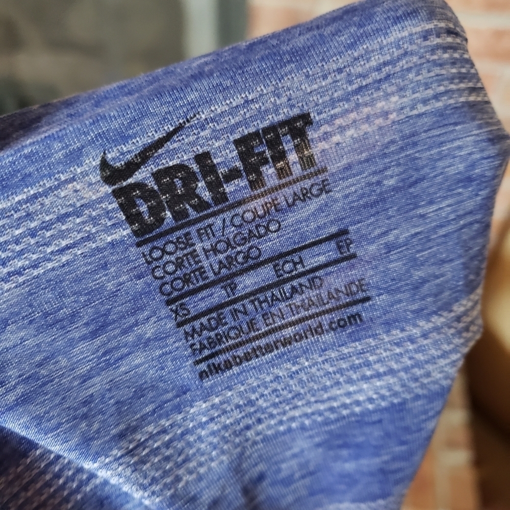 Nike Racerback Tank Top - Picture 6 of 6
